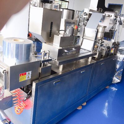 ভালো দাম আলু পিভিসি এবং আলু আলু ব্লিস্টার প্যাকিং মেশিন, ফার্মা সরঞ্জাম স্বয়ংক্রিয়ভাবে অনলাইন